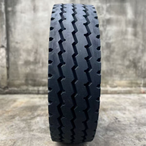 Anvelopa directie 13//22,5 Avantech APM1000 On/Off 156/150K Anvelopa directie 13//22,5 Avantech APM1000 On/Off 156/150K