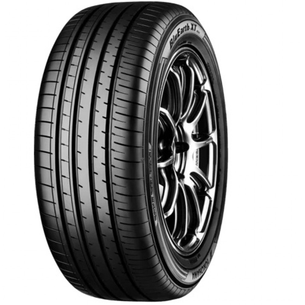 Anvelopa vara 215/65/17 Yokohama BluEarth-XT AE61 99V